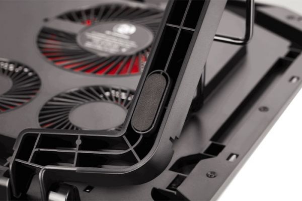 Охлаждающая подставка для ноутбука 2e Gaming CPG-004 RGB