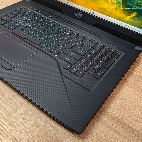 Потужний ноутбук Геймер Asus ROG Strix Scar GL703GM 17.3" i7 8750H Nvidia GTX 1060 6GB 16GB + SSD