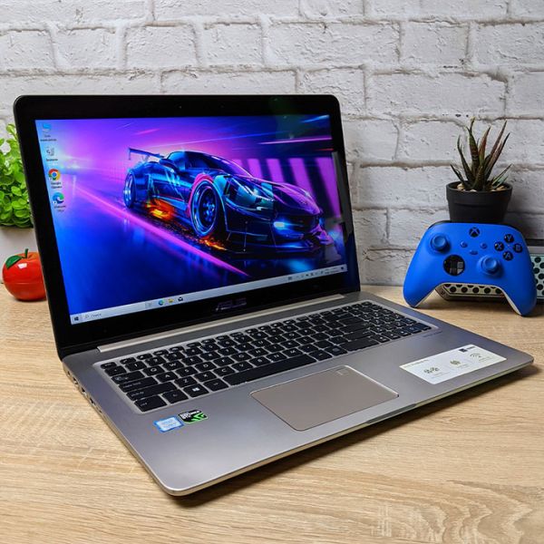 Потужний ноутбук Геймер ASUS VivoBook Pro N580V Silver 15.6" touch i7 7700HQ Nvidia GTX 1050 4GB 16GB + SSD