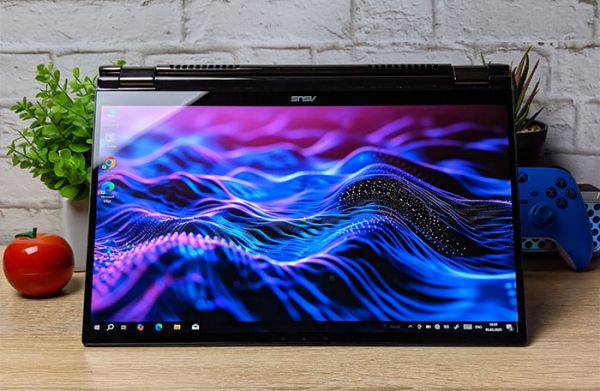 Мощный Игровой ноутбук ASUS ZenBook Q536F 15.6" 4K Touch i7 8565U GTX 1050 Max-Q 2GB 16GB +SSD