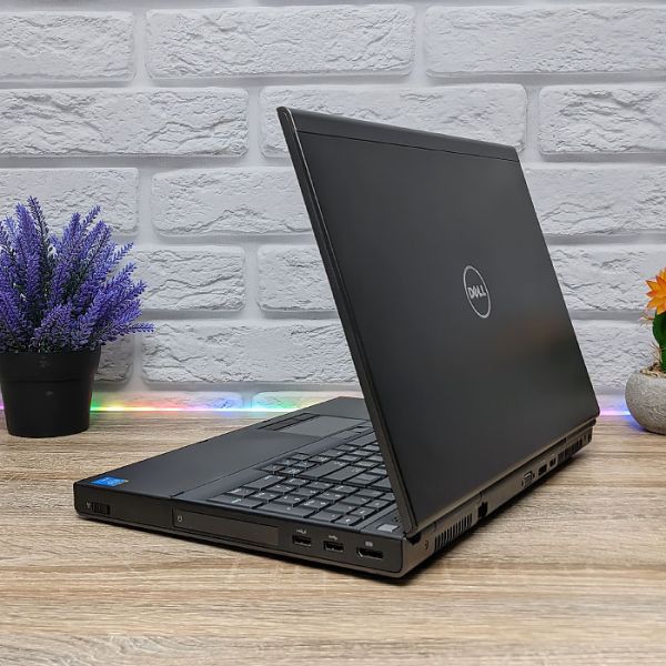 БУ Ноутбук Dell Precision M4800 15.6'' FHD IPS i7 4810MQ Nvidia Quadro K1100M 16GB 256GB SSD