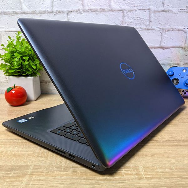 Потужний ноутбук DELL Inspiron G3 P35E 17.3" i5 8300H GTX 1050 4GB 16GB + 1TB HDD+256GB SSD