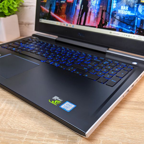 Мощный ноутбук DELL G7 7588 White 15.6" i7 8750H GTX 1060 Max-Q 6GB 16GB RAM + SSD