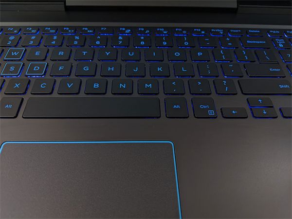 Мощный ноутбук DELL G7 7588 15.6" i7 8750H GTX 1060 Max-Q 6GB 16GB RAM 512GB SSD