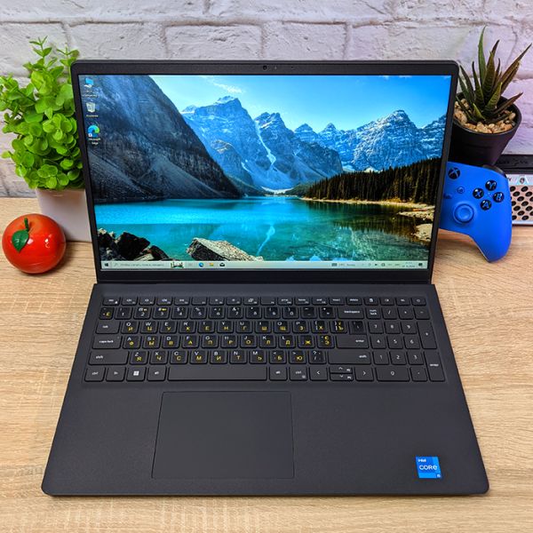 Dell Inspiron 15 3511 - Потужний і Компактний Ноутбук з Windows 10 і Гарантією (15.6'' i5 1135G7 16GB 256GB SSD)