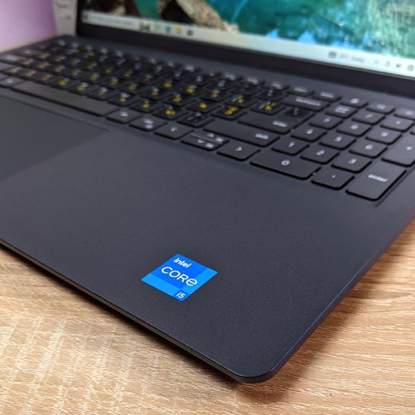 Dell Inspiron 15 3511 - Потужний і Компактний Ноутбук з Windows 10 і Гарантією (15.6'' i5 1135G7 16GB 256GB SSD)