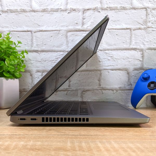 БУ Ноутбук Dell Latitude 5420 14'' FHD IPS i7-1185G7 8GB 256GB SSD