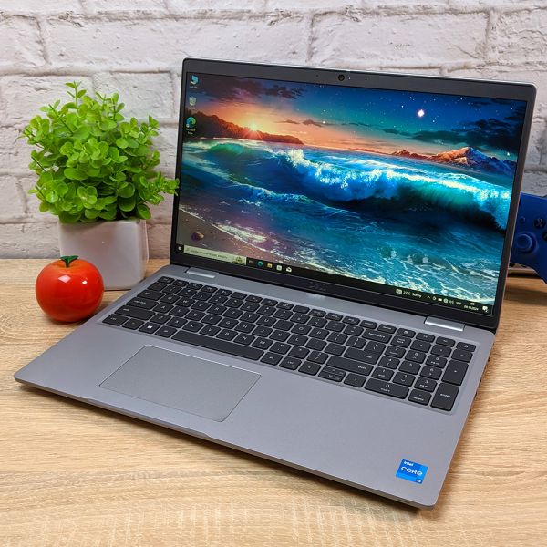 БУ Ноутбук Dell Latitude 5520 15.6'' FHD IPS i5 1135G7 16GB 256GB SSD