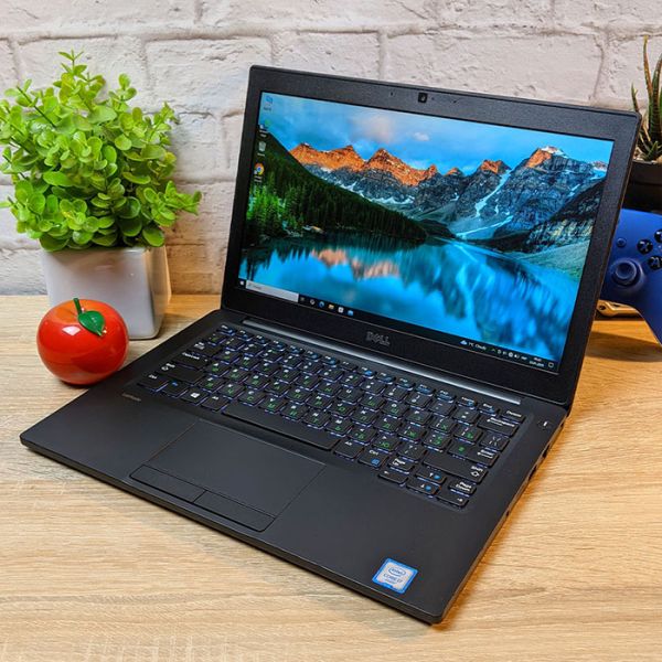 АКЦИЯ! Мощный производительный ноутбук DELL Latitude 7390 13.3" i7 8650U 8GB RAM 256GB SSD