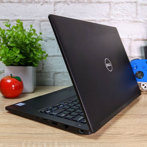 БУ ноутбук DELL Latitude 7390 13.3" Touch FHD TN+film i5 8350U 8GB RAM 256GB SSD