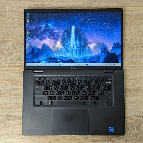 Dell latitude 7520 - Ноутбук Windows 11 и Гарантией (15.6'' i5-1135G7 16GB 256GB SSD)