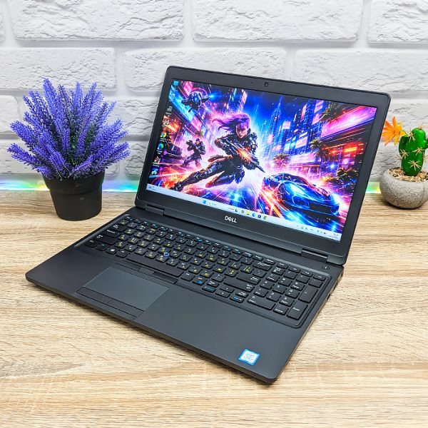 БУ Ноутбук Dell Precision 3530 15.6" FHD IPS i5 8400H Quadro P600 4GB 8GB 256GB SSD
