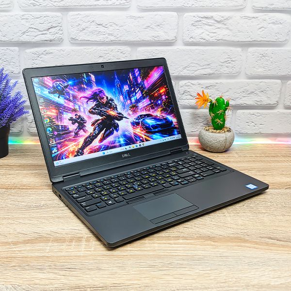 БУ Ноутбук Dell Precision 3530 15.6" FHD IPS i5 8400H Quadro P600 4GB 8GB 256GB SSD