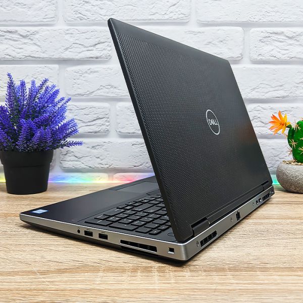 БУ Ноутбук Dell Precision 7540 15.6" FHD IPS i7 9850H AMD Radeon Pro WX 3200 8GB 256GB SSD