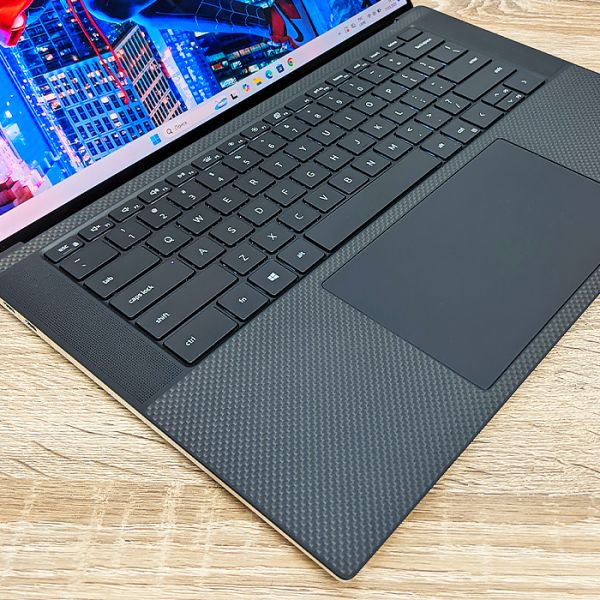 БУ Ноутбук Dell XPS 15 P91F 15.6'' 4K+ Touch IPS i7 10750H GTX 1650Ti 4GB 16GB 512GB SSD