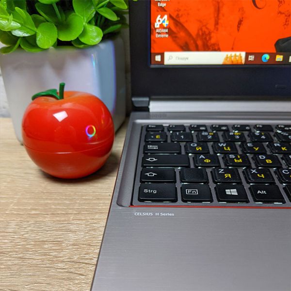 Производительный Ноутбук Fujitsu CELSIUS H760 15.6" i7 6820HQ Nvidia Quadro M1000M 40GB RAM 512GB SSD+ веб камера в подарок