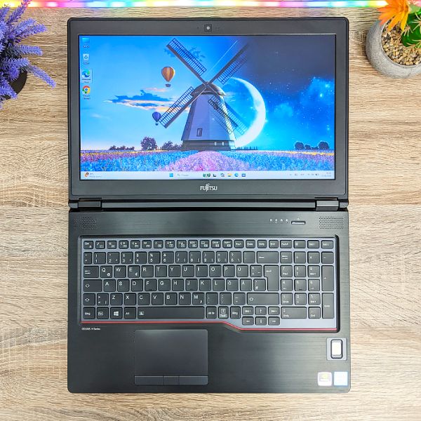 БУ Ноутбук Fujitsu Celsius H780 15.6" FHD IPS i7 8750H Quadro P600 4GB 16GB 512GB SSD