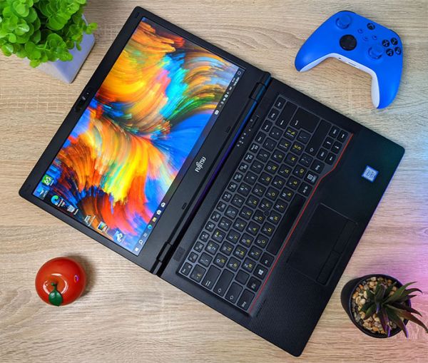 БУ Ноутбук Fujitsu LIFEBOOK E548 14" FHD IPS i5 7200U 8GB RAM 128GB SSD