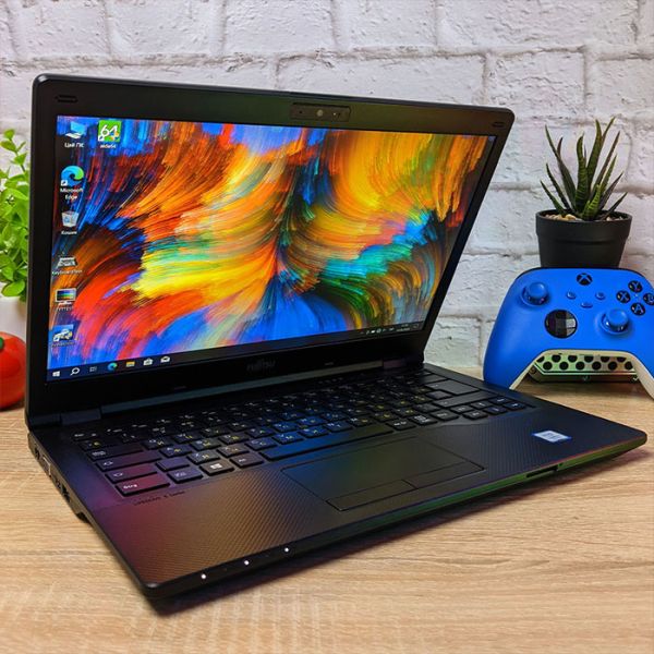 БУ Ноутбук Fujitsu LIFEBOOK E548 14" FHD IPS i5 7200U 8GB RAM 128GB SSD