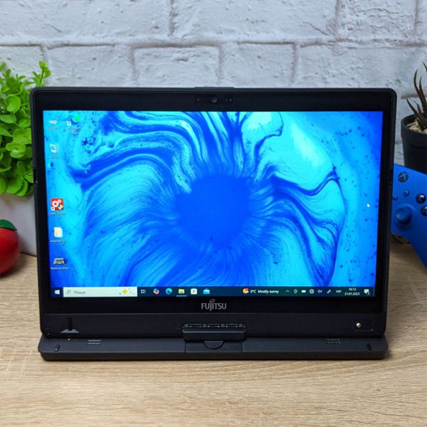 Сенсорний ноутбук Fujitsu Lifebook T938 13.3" Touch i5 8350U 16GB RAM 256GB SSD