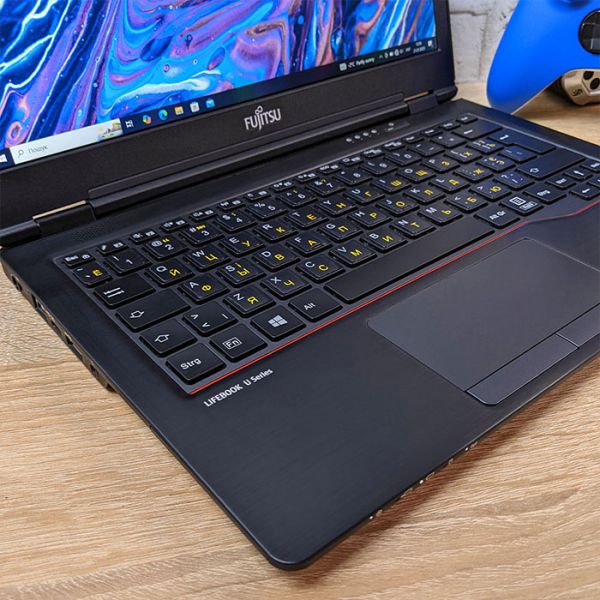 БУ Ноутбук Fujitsu LIFEBOOK U727 12.5" FHD IPS i5 7200U 8GB RAM 256GB SSD
