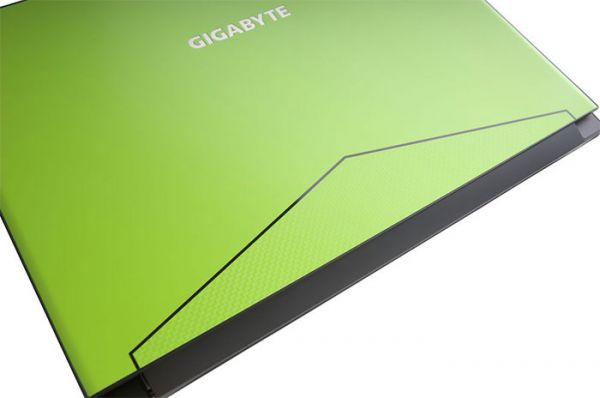 Тонкий Игровой Ноутбук Gigabyte Aero 14 14" QHD IPS i7 7700HQ GTX 1060 6GB 32GB 512GB SSD