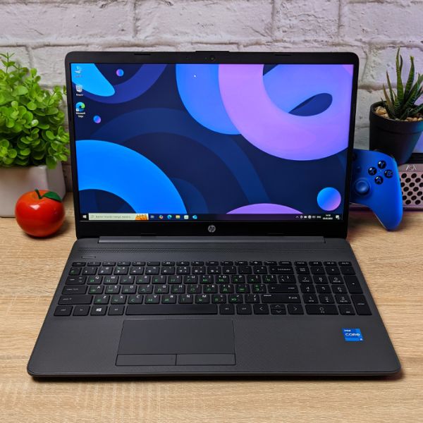 БУ Ноутбук HP 250 G8 15.6'' FHD IPS i5 1135G7 16GB 256GB SSD