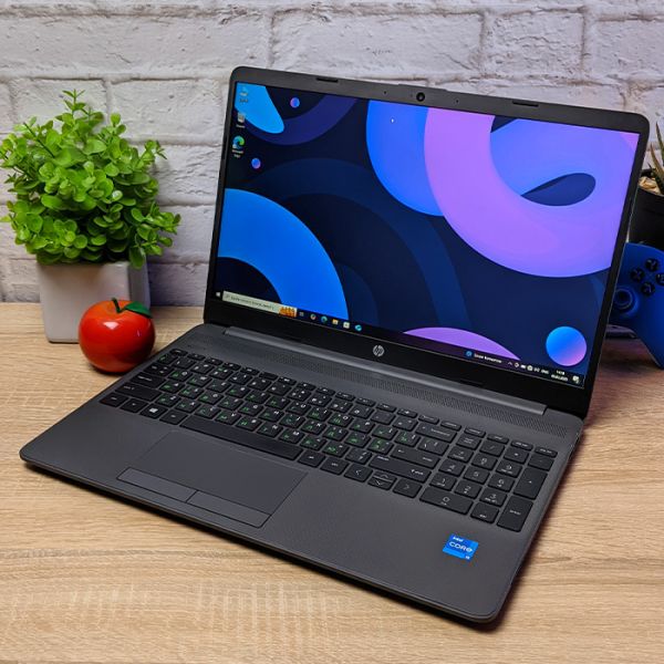 БУ Ноутбук HP 250 G8 15.6'' FHD IPS i5 1135G7 16GB 256GB SSD