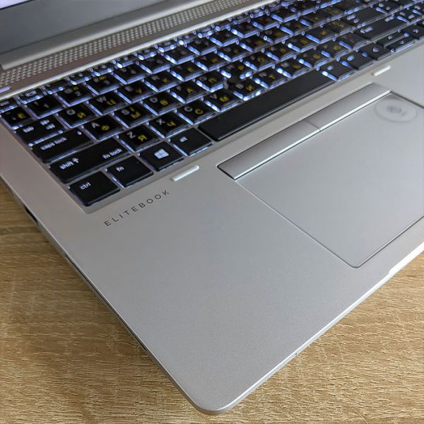 БУ Ноутбук HP EliteBook 755 G5 15.6" FHD IPS Ryzen 5 Pro 2500U Vega 8 8GB DDR4 256GB SSD