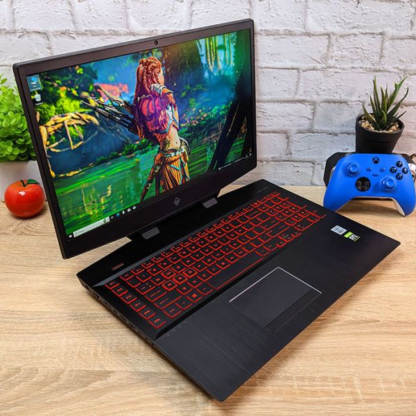 Супер Потужний Ігровий Ноутбук HP Omen 17 cb100 17.3" 144GHz i7 10750H RTX 2070 16GB + SSD