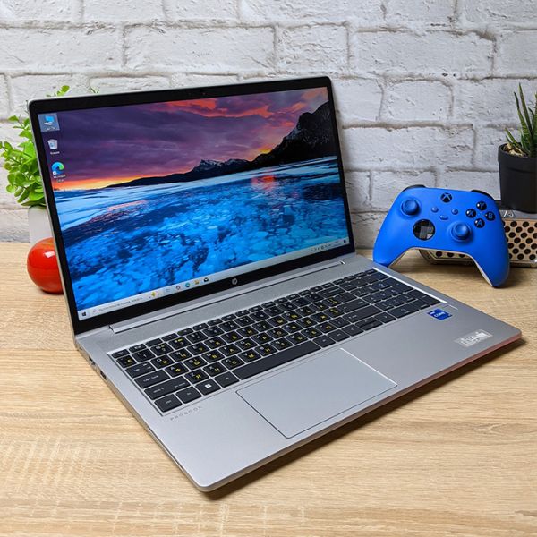 HP Probook 650 G8 - Игровой Ноутбук с Windows 10 и Гарантией (15.6'' i7 1165G7 16GB 256GB SSD)