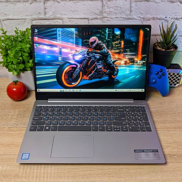 БУ Ноутбук Lenovo Ideapad 330S 15.6" IPS HD Ready i7 8550U 8GB +256GB SSD
