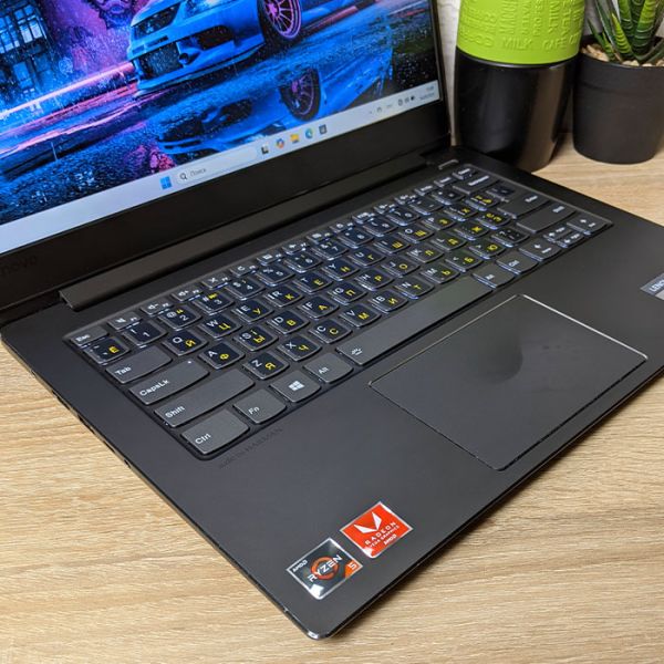 БВ Ноутбук Lenovo Ideapad 530s 14'' FHD IPS Ryzen 5 2500U 16GB 256GB SSD)