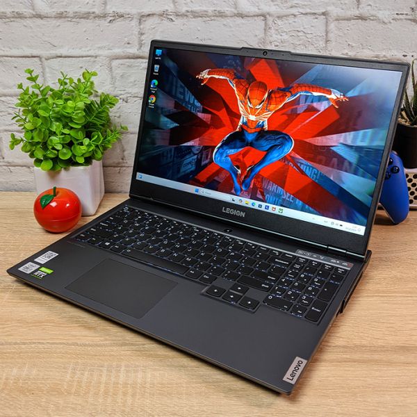 Сучасний ігровий ноутбук Lenovo Legion 5 15IMH05H 81Y6 15.6" 240Hz IPS i7 10750H RTX 2060 16GB + SSD