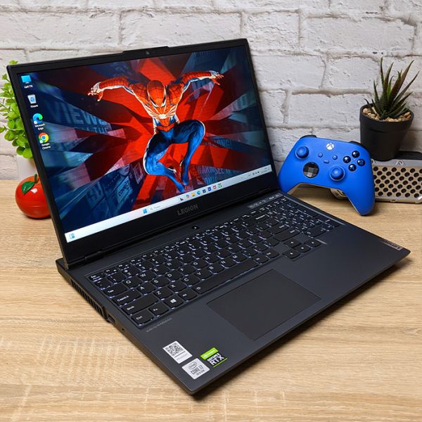 Сучасний ігровий ноутбук Lenovo Legion 5 15IMH05H 81Y6 15.6" 240Hz IPS i7 10750H RTX 2060 16GB + SSD