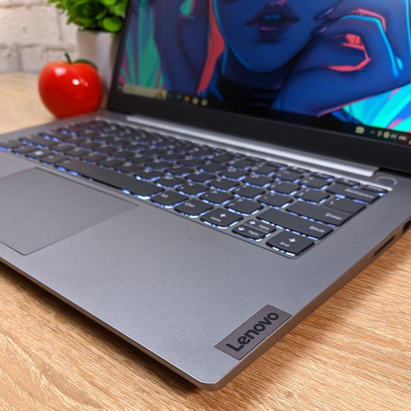Lenovo ThinkBook 14 G2 - Потужний і Компактний Ноутбук з Windows 10 і Гарантією (14'' i5 1135G7 16GB 256GB SSD)