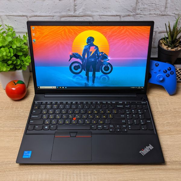 БУ Ноутбук Lenovo ThinkPad E15 Gen2 15.6'' FHD IPS i5 10210U 16GB 256GB SSD