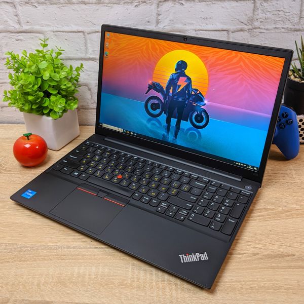 БУ Ноутбук Lenovo ThinkPad E15 Gen2 15.6'' FHD IPS i5 10210U 16GB 256GB SSD