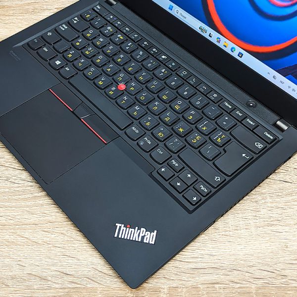 БУ Ноутбук Lenovo ThinkPad T14 G1 14'' FHD IPS Ryzen 5 Pro 4650U Vega 6 16GB 256GB SSD