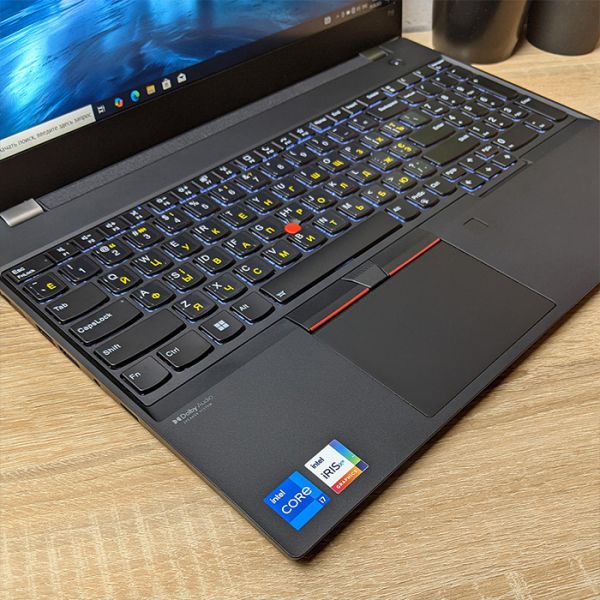 Lenovo Thinkpad T15 - Ігровий Ноутбук з Windows 11 і Гарантією (15.6'' i7 1165G7 16GB 256GB SSD)