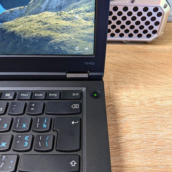 Хороший бізнес Ноутбук Lenovo ThinkPad T440p 14" i5 4200M Nvidia GT730M 8GB 240GB SSD