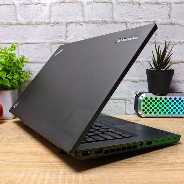 Хороший бізнес Ноутбук Lenovo ThinkPad T450 14" 1600x900 i7 5600U 8GB 256GB SSD+ подвійна батарея