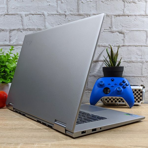 Игровой ноутбук-трансформер Lenovo YOGA 730-15IKB 15.6'' IPS Touch Screen Intel i5 8250U GTX 1050 16GB + SSD
