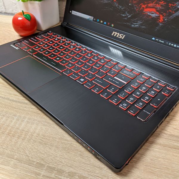 Крутий Потужний Ігровий ноутбук MSI GS63 Stealth 8RE 15.6" i7 8750H Nvidia GTX 1060 6GB 16GB +SSD