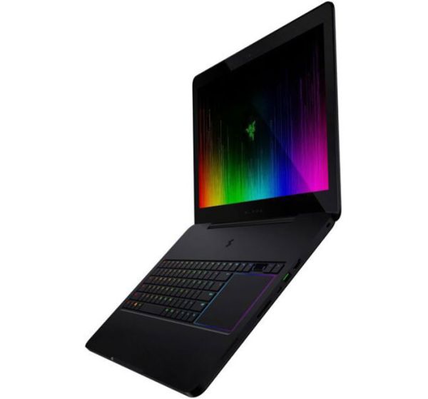Тонкий Игровой Ноутбук Blade Razer Pro 17 RZ09-0166 17.3" 3840x2160 Touchscreen i7 6700HQ GTX 1080 8GB 16GB + SSD